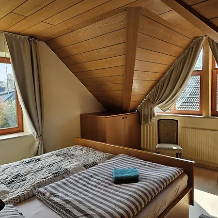 Utech Mit Walbox Fuer E-pkw Burg auf Fehmarn